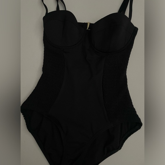 Kate Spade New York Smocked Underwire One Piece Swimsuit Solid Black S Small - Picture 7 of 7